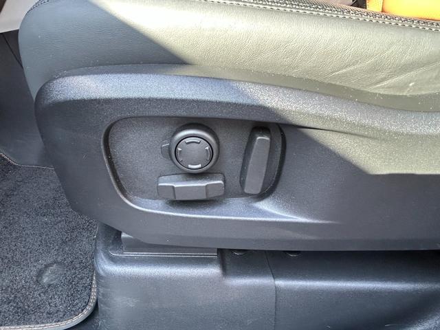 ディフェンダー 110X-ダイナミックHSE D300 認定中古車 1オーナー パノラミックスライディングルーフ サイドステップ ボンネットデカール MERIDIAN シートヒータ(F/R)&クーラ(F) 20AW 3ゾーンAC クラシックマッドガード(36枚目)