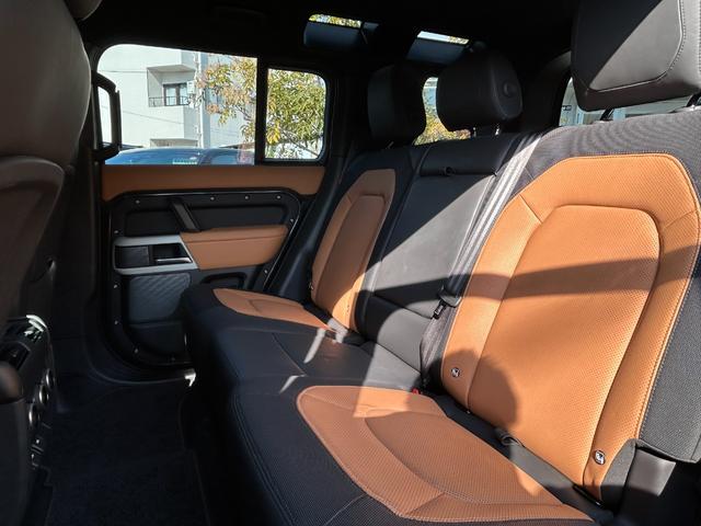 ディフェンダー 110X-ダイナミックHSE D300 認定中古車 1オーナー パノラミックスライディングルーフ サイドステップ ボンネットデカール MERIDIAN シートヒータ(F/R)&クーラ(F) 20AW 3ゾーンAC クラシックマッドガード(44枚目)
