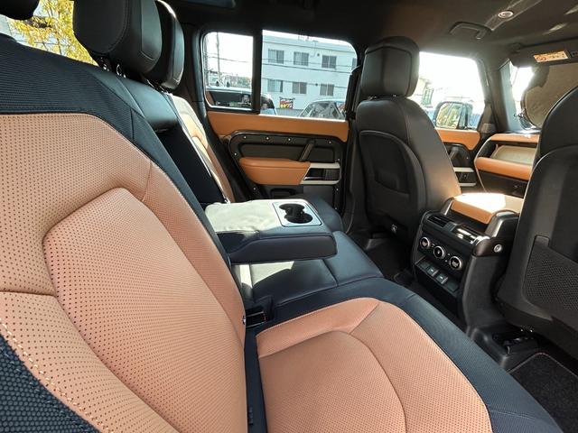 ディフェンダー 110X-ダイナミックHSE D300 認定中古車 1オーナー パノラミックスライディングルーフ サイドステップ ボンネットデカール MERIDIAN シートヒータ(F/R)&クーラ(F) 20AW 3ゾーンAC クラシックマッドガード(45枚目)
