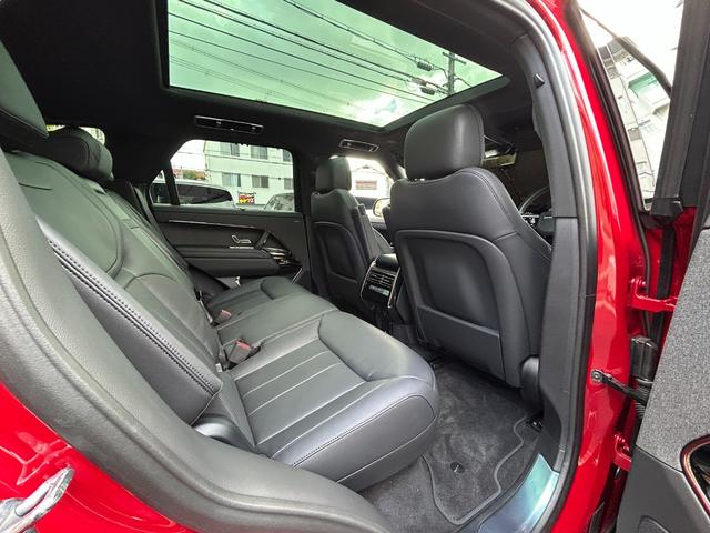 レンジローバースポーツ Ｓ　Ｄ３００　認定中古車　電動サイドステップ　パノラミックルーフ　ＭＥＲＩＤＩＡＮ　リアブラインド　デジタルインナーミラー　ハンドルヒータ　シートヒータ　エアクオリティ　パワーリアゲート　純正ドラレコ　２０ＡＷ（46枚目）