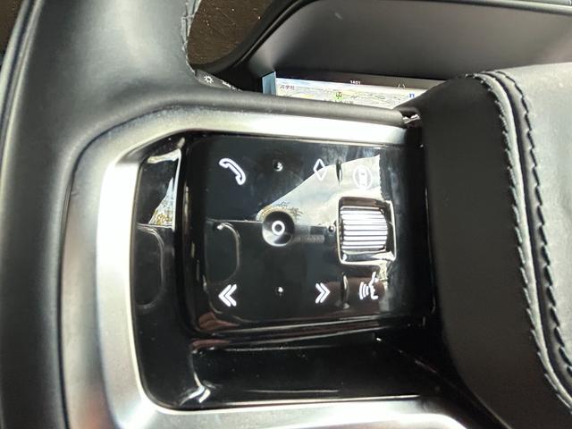 レンジローバースポーツ Ｓ　Ｄ３００　認定中古車　電動サイドステップ　パノラミックルーフ　ＭＥＲＩＤＩＡＮ　リアブラインド　デジタルインナーミラー　ハンドルヒータ　シートヒータ　エアクオリティ　パワーリアゲート　純正ドラレコ　２０ＡＷ（70枚目）