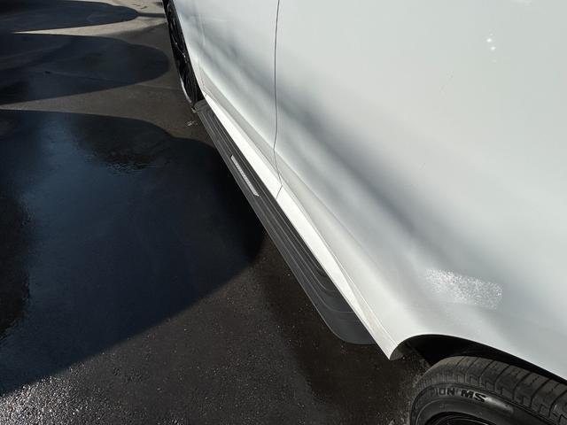 レンジローバースポーツ ダイナミックＳＥ　Ｄ３００　認定中古車　全席シートヒータ＆クーラ　ハンドルヒータ　パノラミックスライディングルーフ　電動ステップ　ＭＥＲＩＤＩＡＮ　ソフトドアクローズ　メモリ付パワーシート　純正ドラレコ　ワイヤレス充電　２３ＡＷ（19枚目）