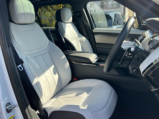 レンジローバースポーツ ダイナミックＳＥ　Ｄ３００　認定中古車　全席シートヒータ＆クーラ　ハンドルヒータ　パノラミックスライディングルーフ　電動ステップ　ＭＥＲＩＤＩＡＮ　ソフトドアクローズ　メモリ付パワーシート　純正ドラレコ　ワイヤレス充電　２３ＡＷ（31枚目）