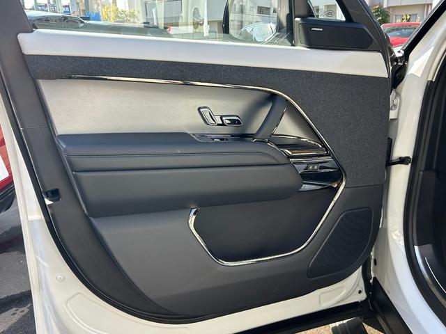 レンジローバースポーツ ダイナミックＳＥ　Ｄ３００　認定中古車　全席シートヒータ＆クーラ　ハンドルヒータ　パノラミックスライディングルーフ　電動ステップ　ＭＥＲＩＤＩＡＮ　ソフトドアクローズ　メモリ付パワーシート　純正ドラレコ　ワイヤレス充電　２３ＡＷ（35枚目）