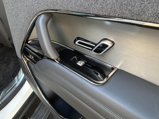 レンジローバースポーツ ダイナミックＳＥ　Ｄ３００　認定中古車　全席シートヒータ＆クーラ　ハンドルヒータ　パノラミックスライディングルーフ　電動ステップ　ＭＥＲＩＤＩＡＮ　ソフトドアクローズ　メモリ付パワーシート　純正ドラレコ　ワイヤレス充電　２３ＡＷ（40枚目）