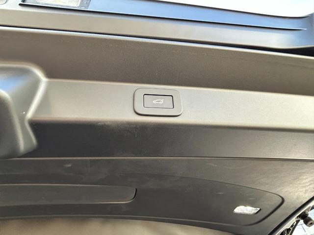 レンジローバースポーツ ダイナミックＳＥ　Ｄ３００　認定中古車　全席シートヒータ＆クーラ　ハンドルヒータ　パノラミックスライディングルーフ　電動ステップ　ＭＥＲＩＤＩＡＮ　ソフトドアクローズ　メモリ付パワーシート　純正ドラレコ　ワイヤレス充電　２３ＡＷ（67枚目）