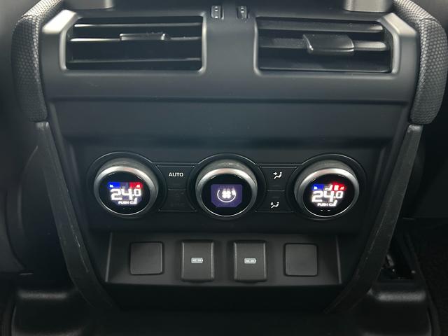 ディフェンダー １１０　７５ｔｈリミテッドエディション　認定中古車　エアサス　ファブリックルーフ　ＭＥＲＩＤＩＡＮ　コールドクライメートパック　コンソールクーラ　シートヒータ＆クーラ（Ｆ）シートヒータ（Ｒ）　アンビエントライト　サイドチューブ　非接触充電（45枚目）