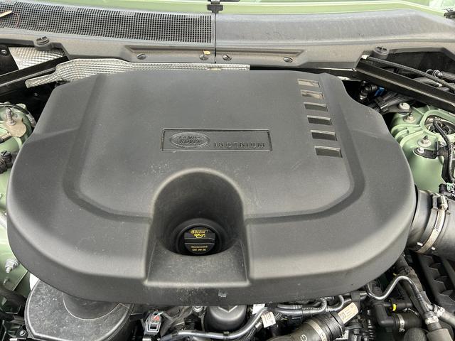 ディフェンダー １１０　７５ｔｈリミテッドエディション　認定中古車　エアサス　ファブリックルーフ　ＭＥＲＩＤＩＡＮ　コールドクライメートパック　コンソールクーラ　シートヒータ＆クーラ（Ｆ）シートヒータ（Ｒ）　アンビエントライト　サイドチューブ　非接触充電（69枚目）