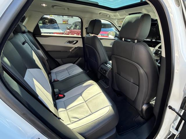 �������J�[�O���[�v�́A���E�̂R�u�����h�̐��K�f�B�[���[���^�c���Ă���܂����@�������d�b�ł̂��⍇�킹�F�O�O�V�W�|�U�O�S�W�|�R�W�X�Q�@�c�Ǝ��ԁF�P�O�F�O�O�`�P�W�F�R�O�i�Ηj�E���j��x�j