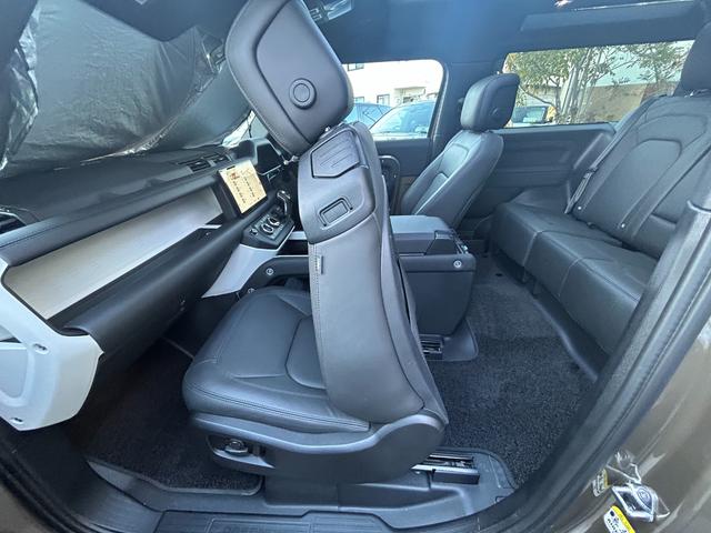 ���������d�b�ł̂��⍇�킹�F�O�O�V�W�|�U�O�S�W�|�R�W�X�Q�@�c�Ǝ��ԁF�P�O�F�O�O�`�P�W�F�R�O�i�Ηj�E���j��x�j