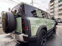 ディフェンダー １１０　７５ｔｈリミテッドエディション　認定中古車　幌サンルーフ　エアサス　ＭＥＲＩＤＩＡＮサラウンド　Ｈ．Ｕ．Ｄ　サイドステップ　ボディプロテクションキット　シートヒータ＆クーラ（Ｆ）　ハンドルヒータ　マトリクスＬＥＤライト　純正ドラレコ（8枚目）