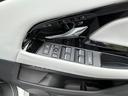 ダイナミック　ＨＳＥ　Ｐ３００ｅ　認定中古車　元デモカー　パノラミックガラスルーフ　メモリ付ＰＷシート　シートヒータ＆クーラ（Ｆ）シートヒータ（Ｒ）　ＭＥＲＩＤＩＡＮ　液晶メーター　ブラックパック　ＡＣＣ／ＬＫＡ／ＢＳＭ／ＲＴＭ（25枚目）