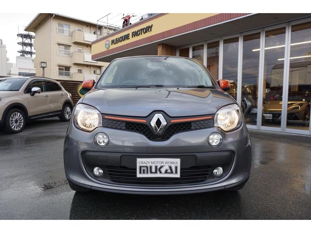 トゥインゴ ＧＴ　６ＡＴ　１オーナー車・禁煙車（17枚目）