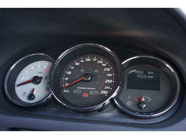 メガーヌ ルノー　スポール　２７３トロフィー２　限定車　アクラボビッチマフラー　カーボンエンド　アルカンタラインテリア（6枚目）