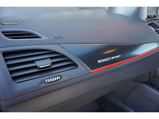 メガーヌ ルノー　スポール　２７３トロフィー２　限定車　アクラボビッチマフラー　カーボンエンド　アルカンタラインテリア（14枚目）