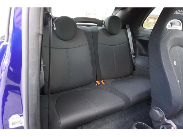 アバルト５９５Ｃ ピスタ　国内９４台限定モデル　自社ユーザー様下取り車輌（9枚目）