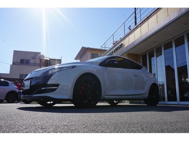 メガーヌ ルノー　スポール　６ＭＴ（2枚目）