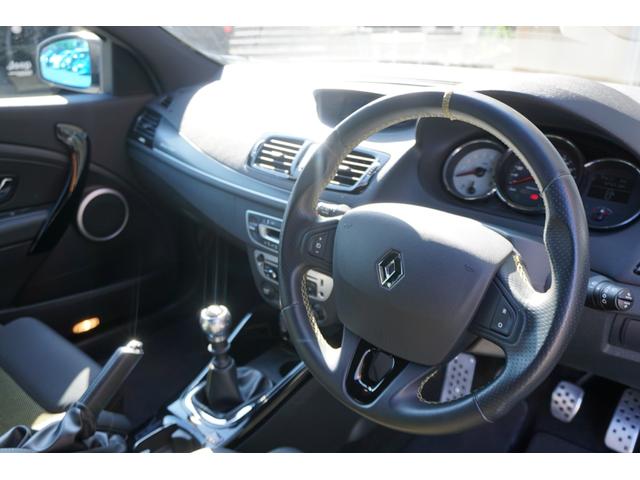 メガーヌ ルノー　スポール　６ＭＴ（5枚目）