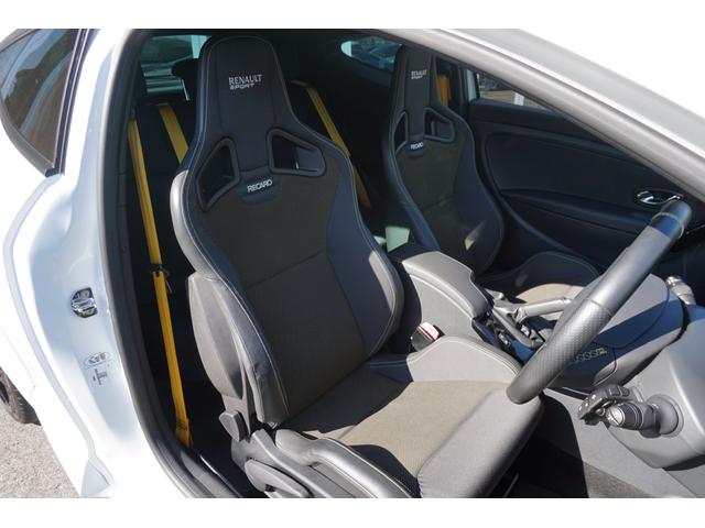 メガーヌ ルノー　スポール　６ＭＴ（8枚目）