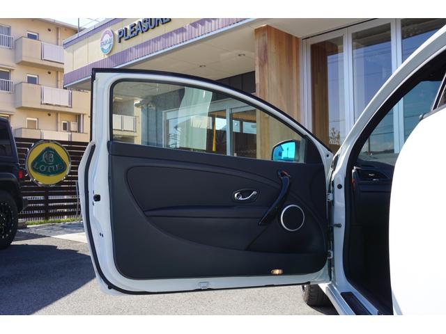 メガーヌ ルノー　スポール　６ＭＴ（10枚目）