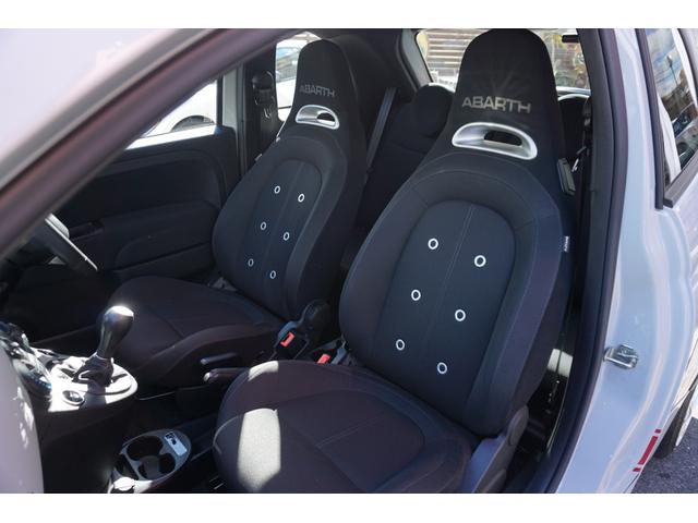 アバルト５９５ ベースグレード　５ＭＴ　レコードモンツアマフラー（11枚目）