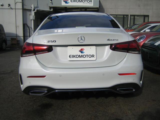 Ａクラスセダン Ａ２５０　４マチックセダン　ＡＭＧライン　レザーエクスクルーシブ　ガラススライディングルーフ　ＡＣＣ　ＨＵＤ　３６０°カメラ　パワーシート　シートヒーター　パークセンサー　ＬＥＤヘッドライト（4枚目）