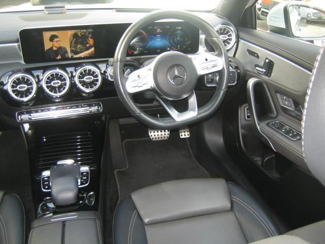 Ａクラスセダン Ａ２５０　４マチックセダン　ＡＭＧライン　レザーエクスクルーシブ　ガラススライディングルーフ　ＡＣＣ　ＨＵＤ　３６０°カメラ　パワーシート　シートヒーター　パークセンサー　ＬＥＤヘッドライト（7枚目）