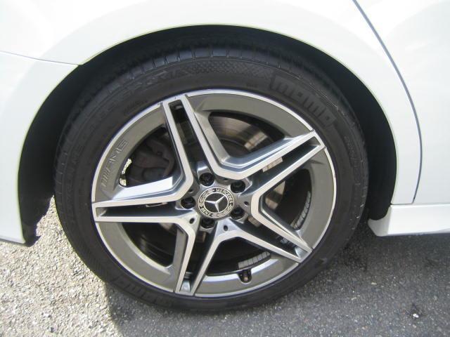 Ａクラスセダン Ａ２５０　４マチックセダン　ＡＭＧライン　レザーエクスクルーシブ　ガラススライディングルーフ　ＡＣＣ　ＨＵＤ　３６０°カメラ　パワーシート　シートヒーター　パークセンサー　ＬＥＤヘッドライト（18枚目）