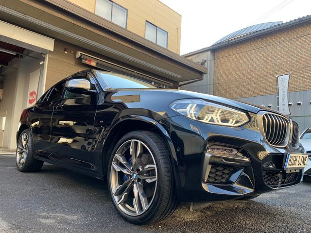 Ｘ４ Ｍ４０ｉ　黒革　前後シートヒーター　ＡｄｐＭサス　全周囲カメラ　ヘッドアップＤ　ＰＤＣ　ＡＣＣＣアクセス　Ｄアシスト＋　Ｐアシスト＋　ジェスチャーＣｔｒｌ　ワイヤレス充電　セレクトＰＫＧ（ＳＲハーマンカードン）（6枚目）