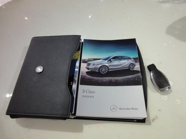 Bクラス B180 スポーツ 禁煙車 純正ナビTVバックカメラ ETC ハーフレザーシート FRドライブレコーダー 17インチ純正アルミ(18枚目)