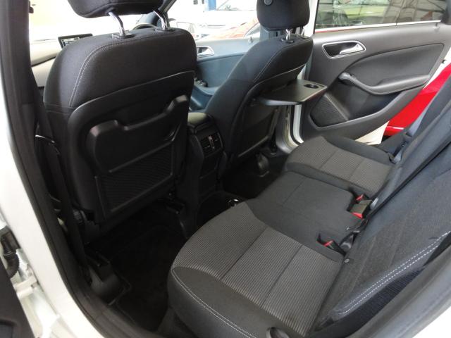 Bクラス B180 ベーシックパッケージプラスレーダーセーフィティパッケージ禁煙車 純正ナビTVバックカメラ ETC ドライブレコーダーFR(14枚目)