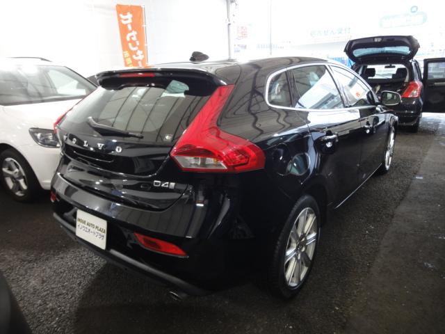 V40 D4 インスクリプション 禁煙車 純正ナビTVバックカメラ ETC 本革シート シートヒーター(3枚目)