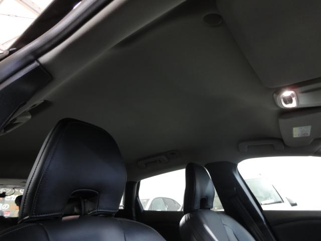 V40 D4 インスクリプション 禁煙車 純正ナビTVバックカメラ ETC 本革シート シートヒーター(11枚目)