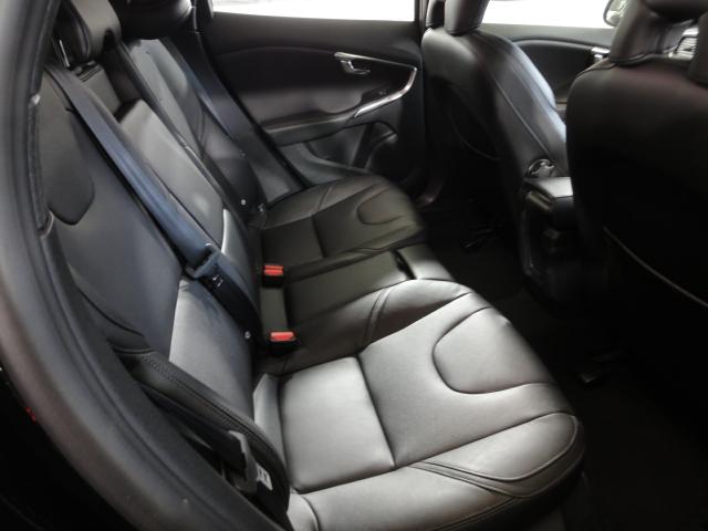 V40 D4 インスクリプション 禁煙車 純正ナビTVバックカメラ ETC 本革シート シートヒーター(12枚目)