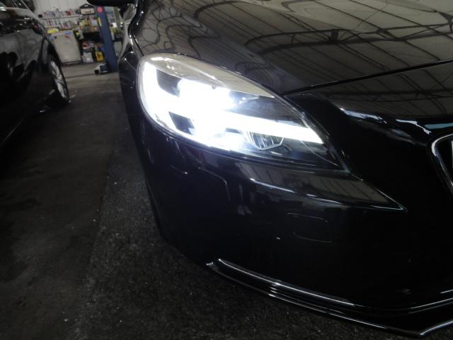 V40 D4 インスクリプション 禁煙車 純正ナビTVバックカメラ ETC 本革シート シートヒーター(16枚目)