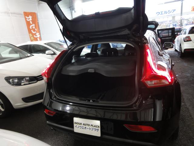 V40 D4 インスクリプション 禁煙車 純正ナビTVバックカメラ ETC 本革シート シートヒーター(18枚目)