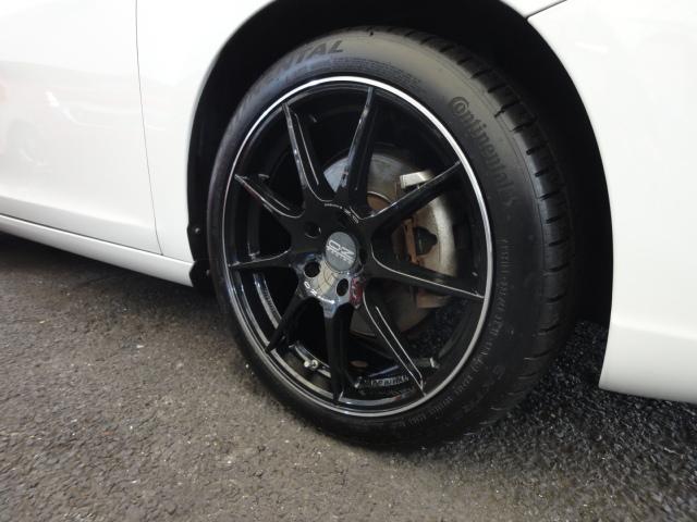 S60 T4 Rデザイン 禁煙車 本革シート 純正ナビバックカメラ ETC 社外18インチアルミ(15枚目)