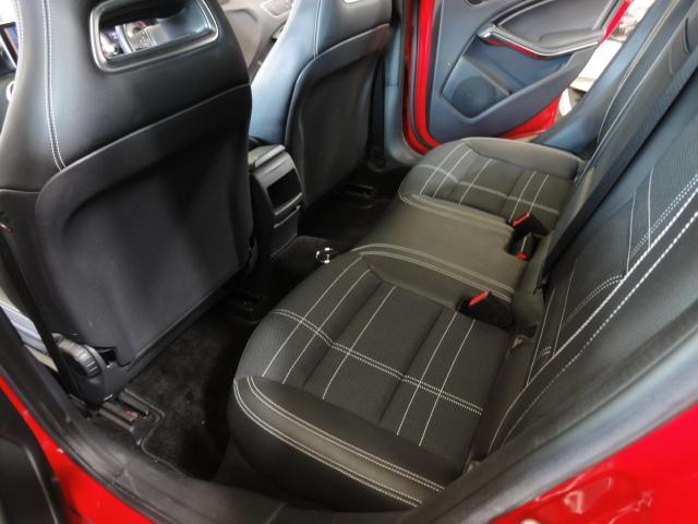 Aクラス A180 レーダーセーフィティパッケージ バリュウパッケージ 禁煙車バックカメラ ETC(12枚目)