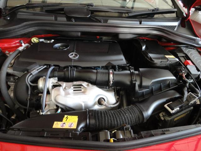 �P�U�O�O�b�b�^�[�{���ڃG���W��