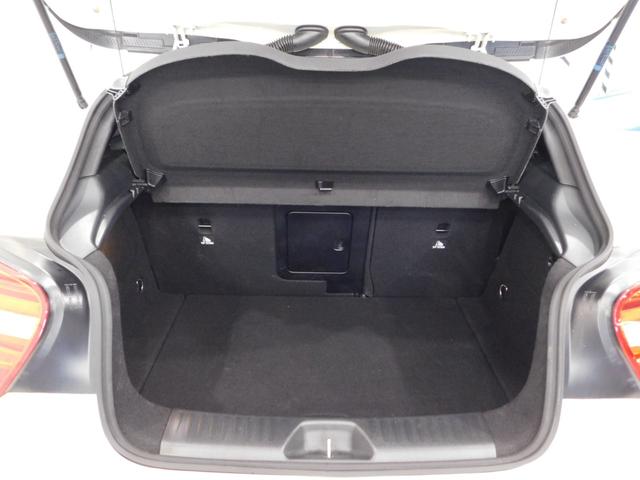 Ａクラス Ａ１８０　スポーツ　【グー鑑定付】【車両状態評価書付】・ナイトパッケージプラス・レーダセーフテイパッケージ・サンルーフ・電動シート・シートヒーター（30枚目）
