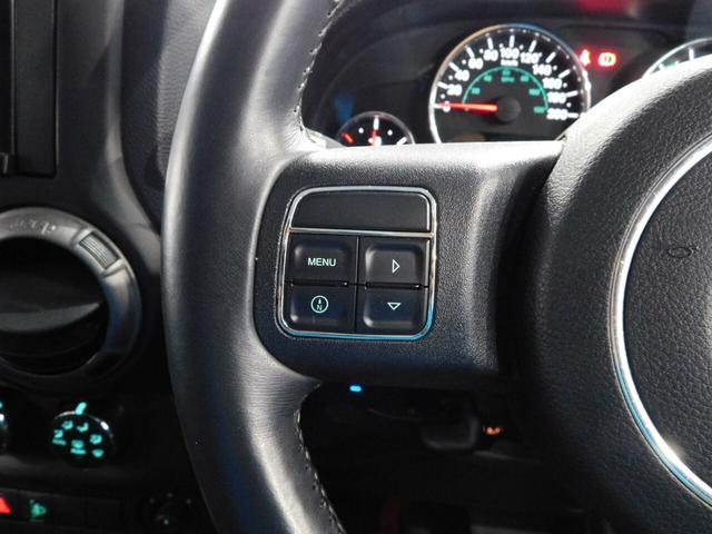 ジープ・ラングラーアンリミテッド スポーツ　４ＷＤ　ラフカントリーリフトアップ　ＳｍｉｔｔｙＦＲバンパー構造変更済みバックカメラ（14枚目）