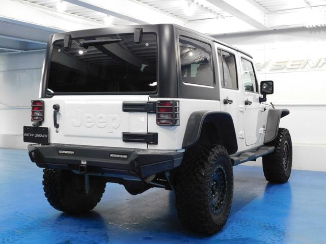 ジープ・ラングラーアンリミテッド スポーツ　４ＷＤ　ラフカントリーリフトアップ　ＳｍｉｔｔｙＦＲバンパー構造変更済みバックカメラ（32枚目）