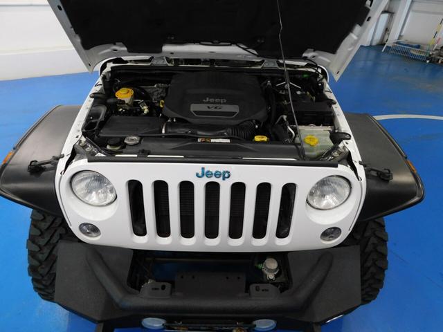 ジープ・ラングラーアンリミテッド スポーツ　４ＷＤ　ラフカントリーリフトアップ　ＳｍｉｔｔｙＦＲバンパー構造変更済みバックカメラ（46枚目）