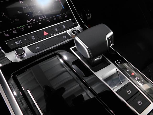 Ｑ７ ５０ＴＤＩクワトロ　Ｓライン　ディーゼルターボ　４ＷＤ　鑑定済認定車・本革・ワンオーナー車・ナビテレビ（12枚目）