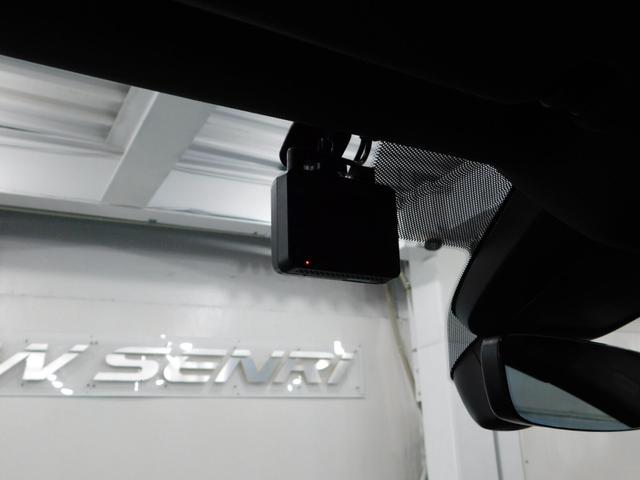 Ｑ７ ５０ＴＤＩクワトロ　Ｓライン　ディーゼルターボ　４ＷＤ　鑑定済認定車・本革・ワンオーナー車・ナビテレビ（14枚目）