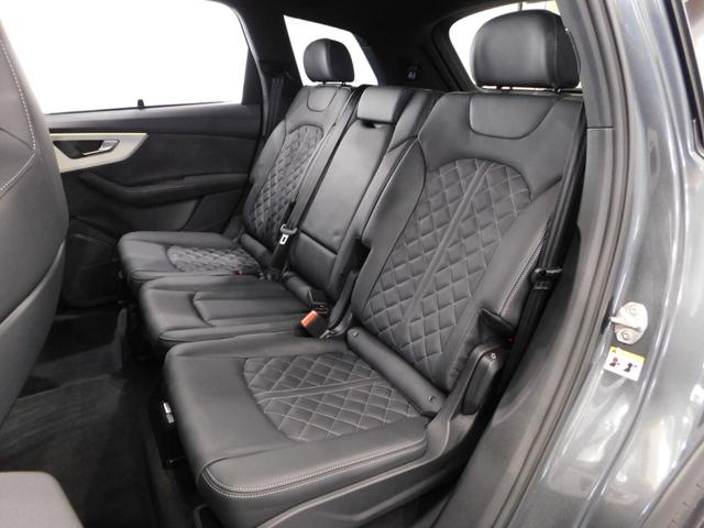 Ｑ７ ５０ＴＤＩクワトロ　Ｓライン　ディーゼルターボ　４ＷＤ　鑑定済認定車・本革・ワンオーナー車・ナビテレビ（37枚目）