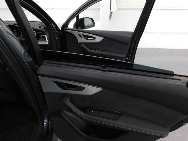 Ｑ７ ５０ＴＤＩクワトロ　Ｓライン　ディーゼルターボ　４ＷＤ　鑑定済認定車・本革・ワンオーナー車・ナビテレビ（38枚目）