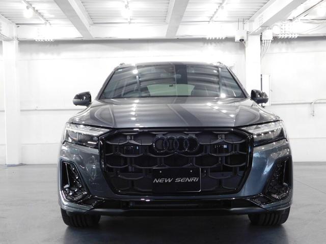 Ｑ７ ５０ＴＤＩクワトロ　Ｓライン　ディーゼルターボ　４ＷＤ　鑑定済認定車・本革・ワンオーナー車・ナビテレビ（71枚目）