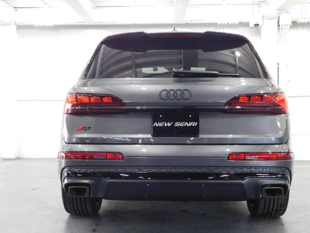 Ｑ７ ５０ＴＤＩクワトロ　Ｓライン　ディーゼルターボ　４ＷＤ　鑑定済認定車・本革・ワンオーナー車・ナビテレビ（73枚目）
