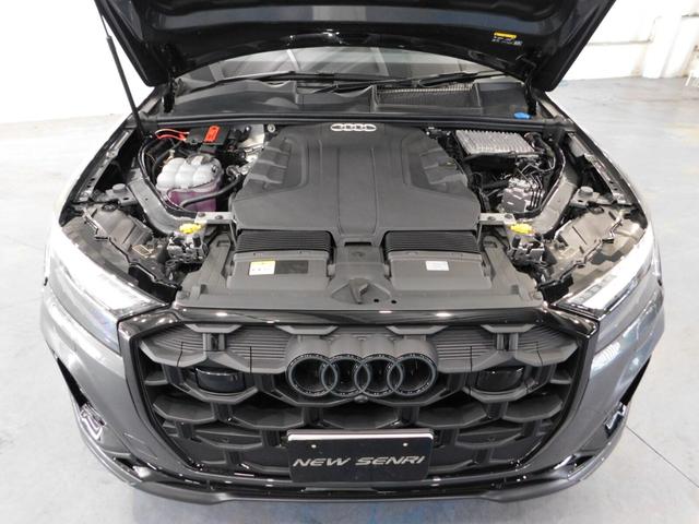Ｑ７ ５０ＴＤＩクワトロ　Ｓライン　ディーゼルターボ　４ＷＤ　鑑定済認定車・本革・ワンオーナー車・ナビテレビ（78枚目）